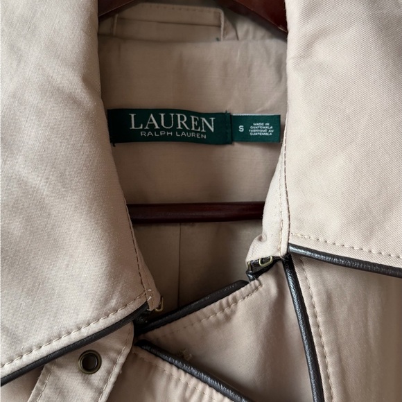 Ralph Lauren Beige Double-Breasted Classic Trench Coat - Picture 4 of 9